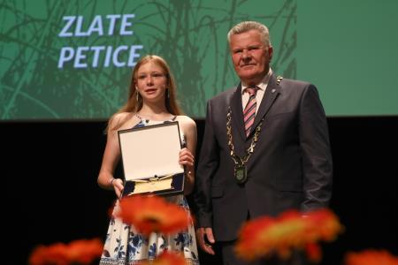 ZLATE PETICE 59 FOTO LJUBO VUKELIČ